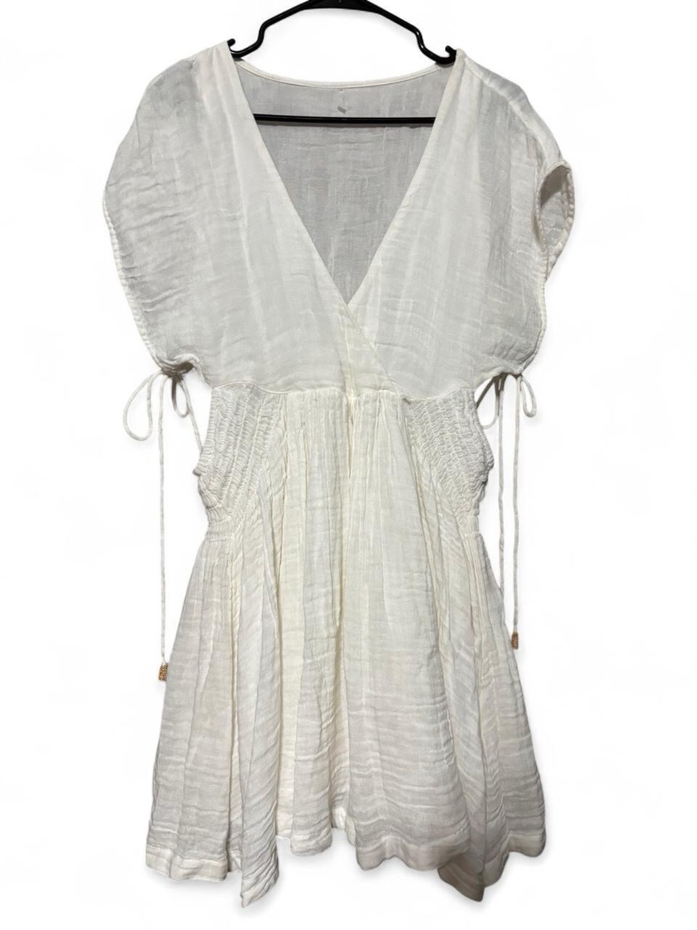 Free People White Short V-Neck Summer Dress with Smocked Waist